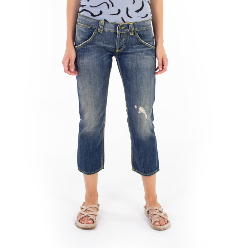 STANDARD MEDIUM RISE JEANS | WOMENS SIZE 29